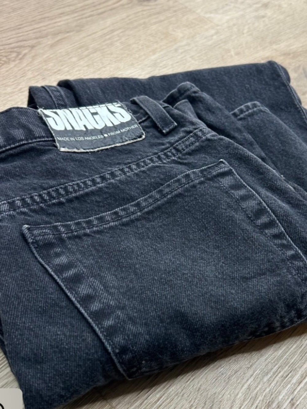 MOTHER Snacks 100% Cotton Black High Waisted Twizzy Skimp Tapered Leg Jean 28